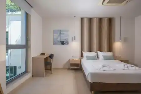 Trianon Luxury  & Suites - 180