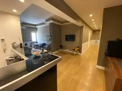 7th Floor Suite - 122