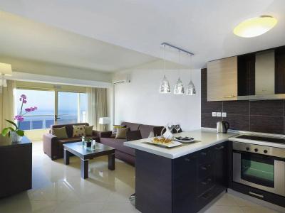 Macaris Suites & Spa - 28