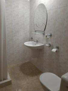 Silver - All Inclusive & Free Parking - 24