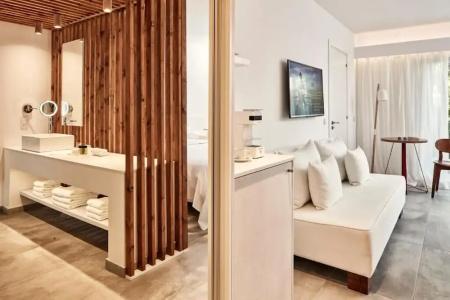 So White Club Resort - 57