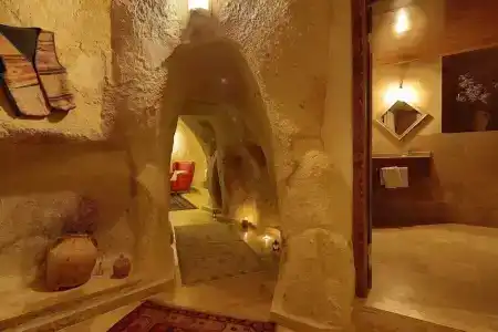 Jerveni Cave - 104