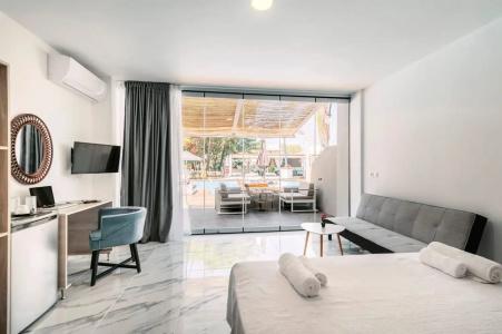 Bamboo Suites Boutique - 90
