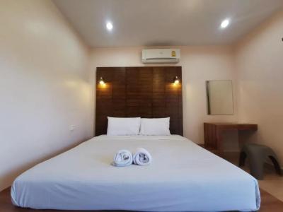 Thai Crystal Resident - 30