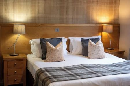 Glen Mhor - 104