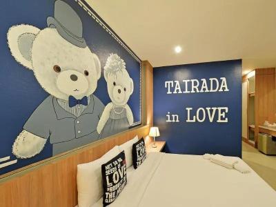 Tairada Boutique - 40