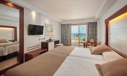 Hipotels Cala Millor Park - 78