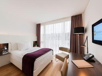 Bergheim 41 im Alten Hallenbad - 15