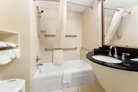 Best Western Riverside Inn - 8