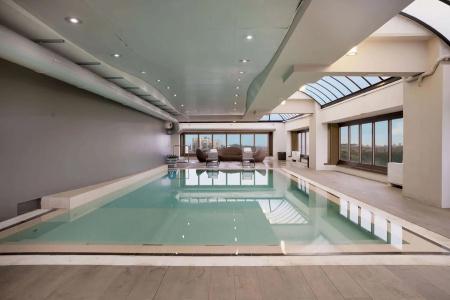 The Hub - 14