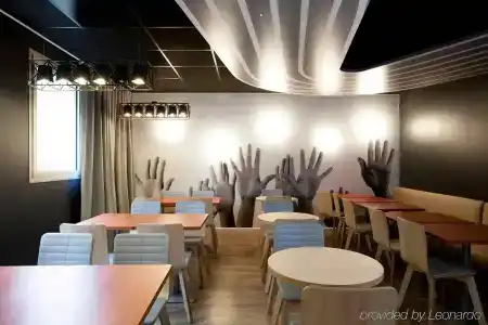 Ibis Styles Paris Massena Olympiades - 11