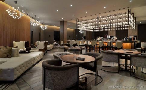 Loews Vanderbilt - 22