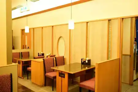 Shin Yokohama Grace - 47