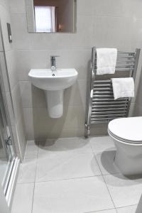Sandyford - 45