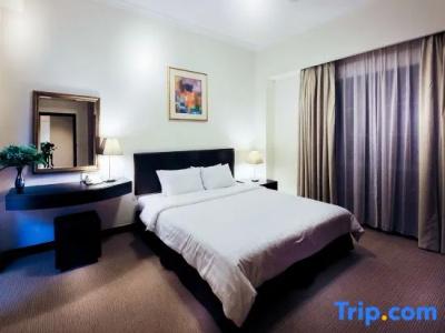 Diamond Westlake Suites - 108