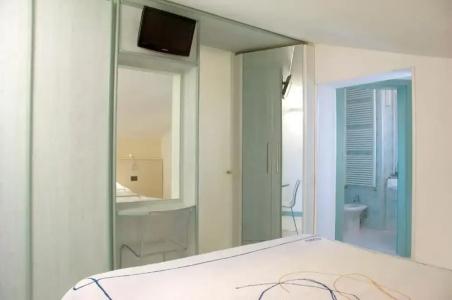 Eros Residence - 17