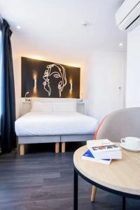 Hôtel Montparnasse Saint Germain - 93