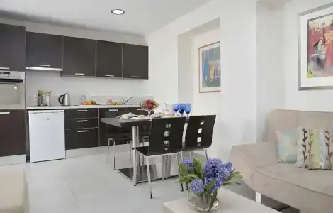Anemi & Suites - 32