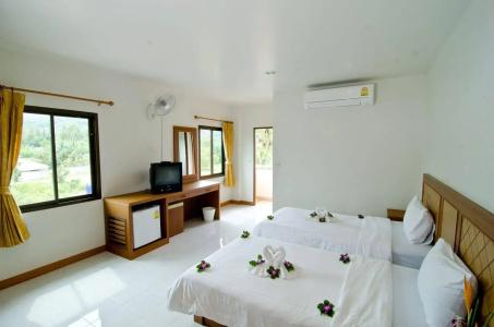 Diamond Place - 4