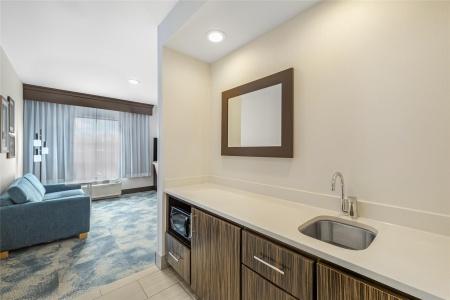 Hampton Inn & Suites - 50