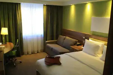 Hampton by Hilton Nürnberg City Center - 4