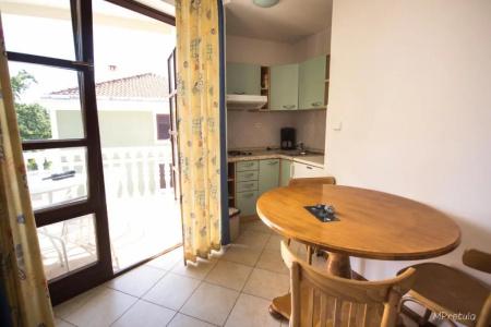 and Rooms Degra - 44