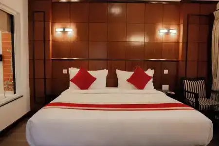 Waterfront by KGH Group - 50