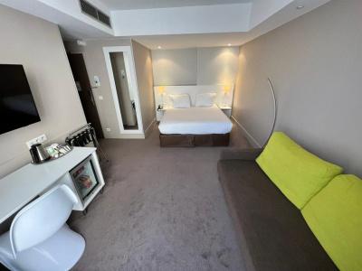 Holiday Inn Paris-Auteuil, An Ihg - 77