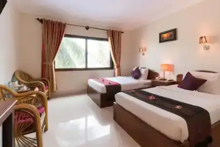Gloria Angkor - 4