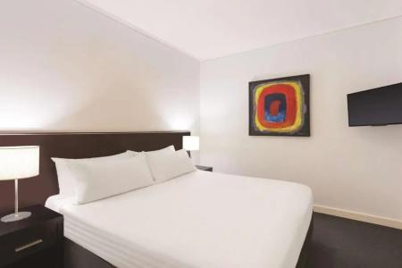 Adina Apartment Barrack Plaza - 99