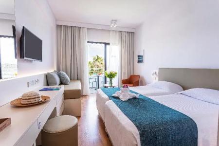 Louis Phaethon Beach - 74
