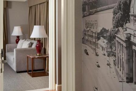 Stamford Plaza - 82