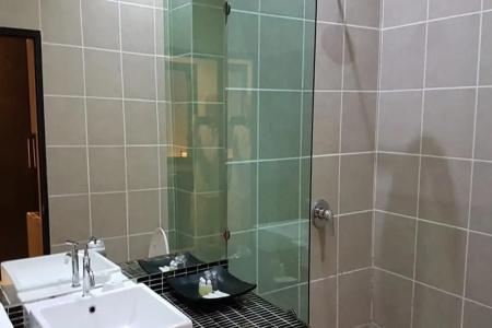 East Suites - 48