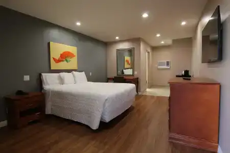 Dunes Inn - Wilshire - 2