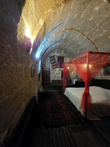 Cappadocia Antique Gelveri Cave - 193