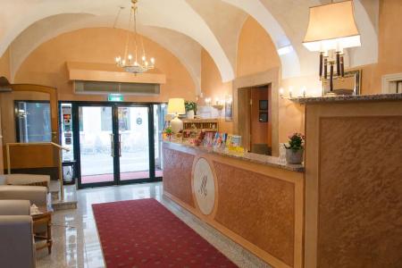 Mailberger Hof - 1
