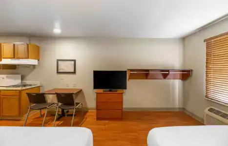 Extended Stay America Select Suites - - South - 45