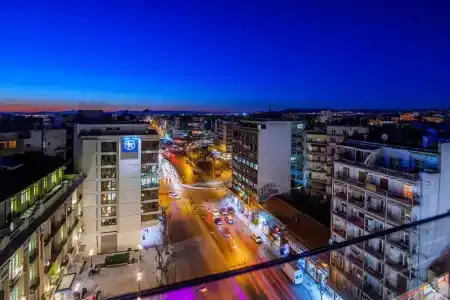 ad Imperial Plus Thessaloniki - 37