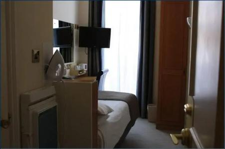 Regency Westend - 13