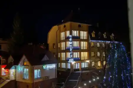 Нафтуся - 0
