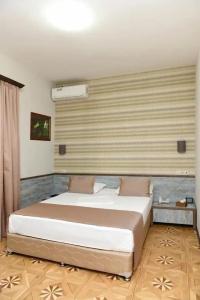 Yerevan Boutique - 44
