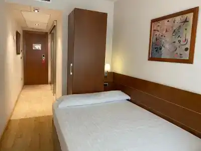 Duerming Longoria Plaza - 29