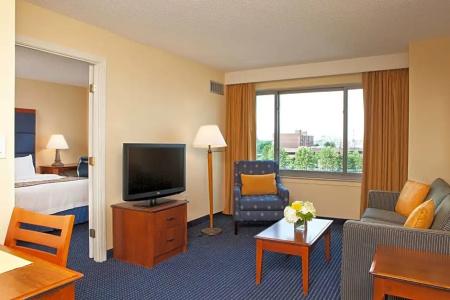 Residence Inn by Marriott Boston Harbor on Tudor Wharf - 88
