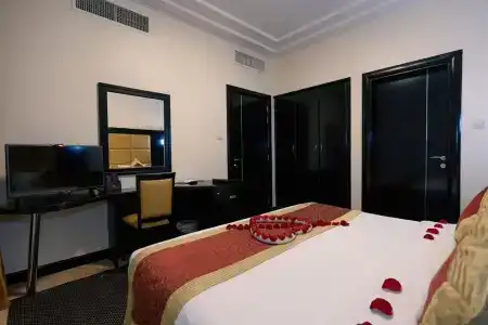 Royal Beach & Resort - 9