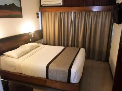 Fiji Gateway - 35