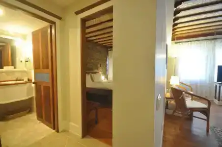 El Vino & Suites - 63