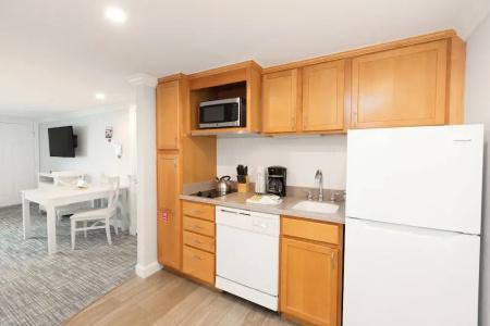 InnSeason Resorts HarborWalk - 74
