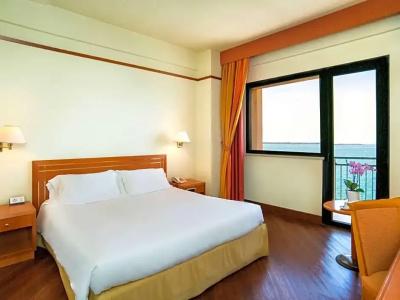 Mercure Delfino Taranto - 56