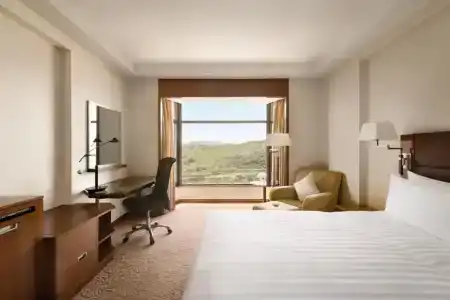 Shangri-La Shenzhen - 36