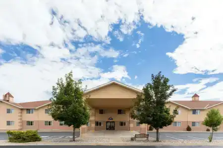 Days Inn by Wyndham Colorado Springs Airport - 11